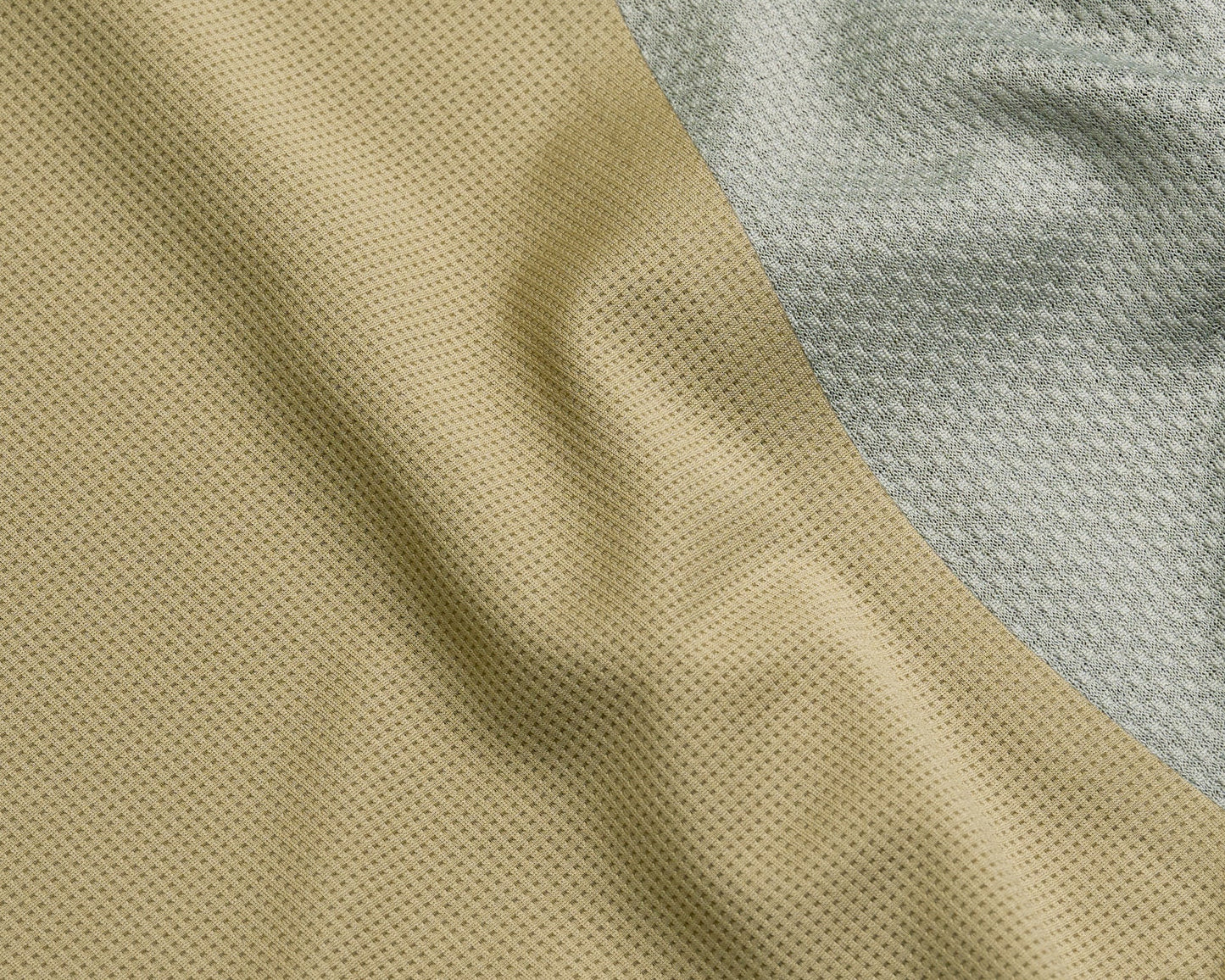Satisfy Auralite Tech - Army Green