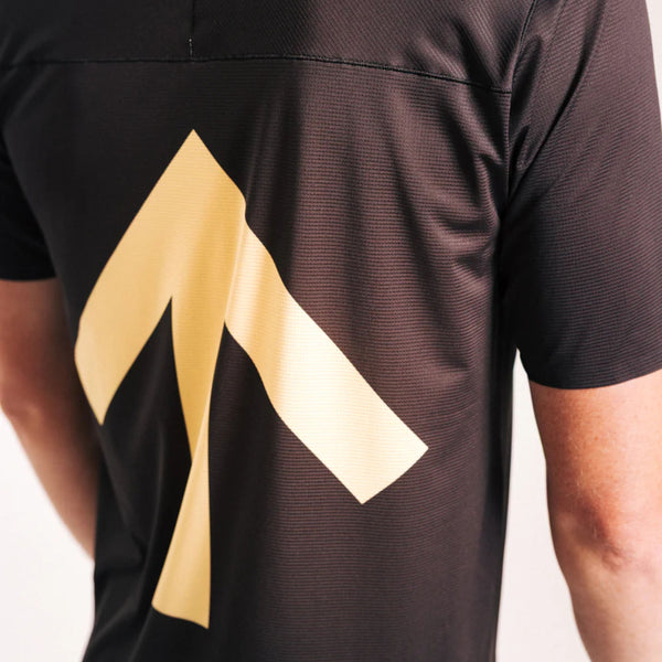 Chance Arow Lightweight T-Shirt V2 - Meteorite/Golden Haze